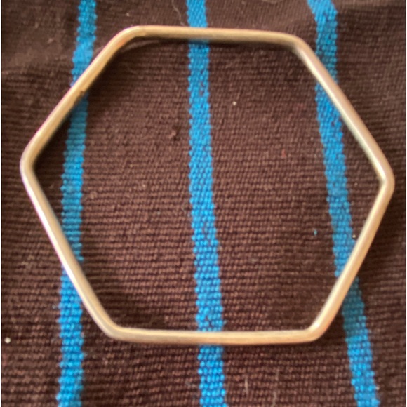 The Shapes of Things: 5 Vintage Sterling Silver Geometric Shaped Bangles - Picture 13 of 15